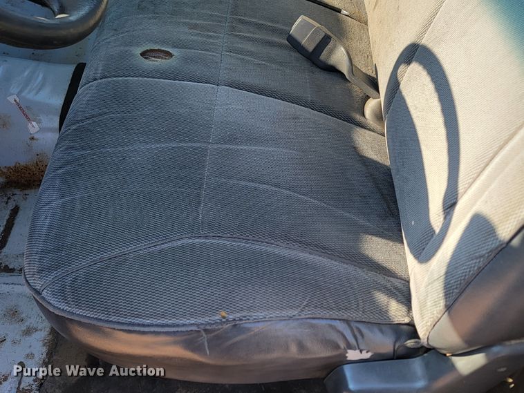 image for item JC9756 1993 Dodge D200  pickup truck