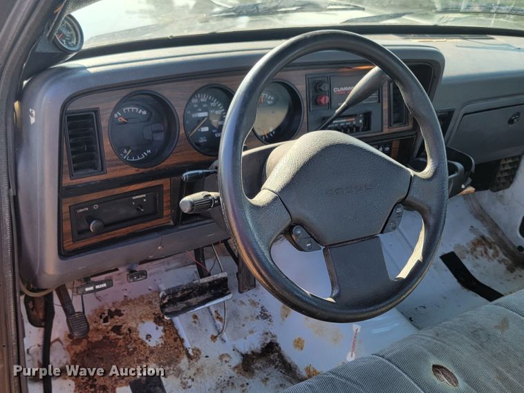 image for item JC9756 1993 Dodge D200  pickup truck