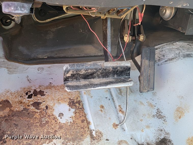 image for item JC9756 1993 Dodge D200  pickup truck