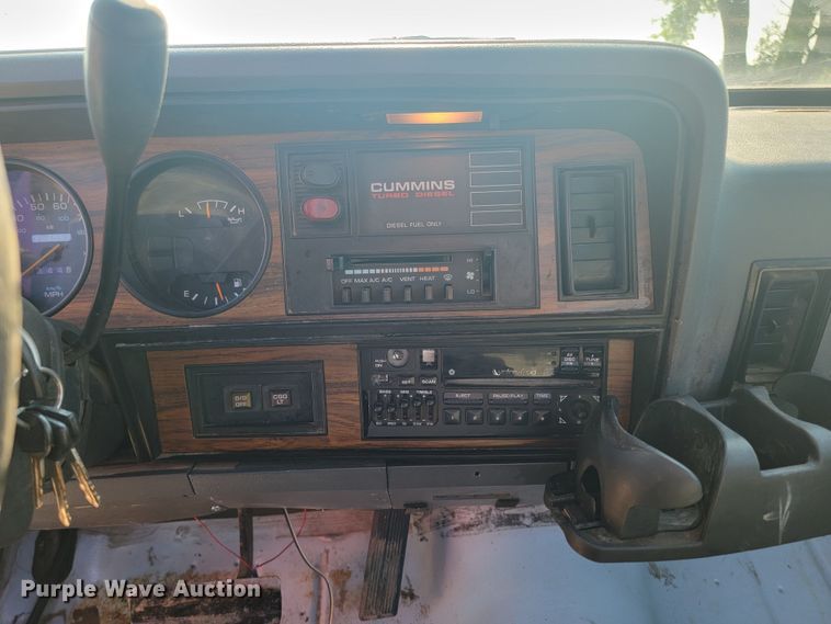 image for item JC9756 1993 Dodge D200  pickup truck