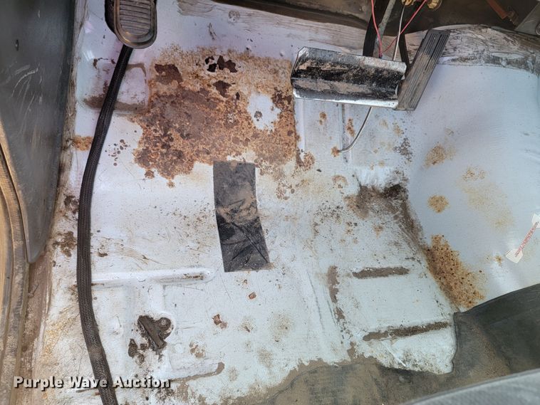 image for item JC9756 1993 Dodge D200  pickup truck