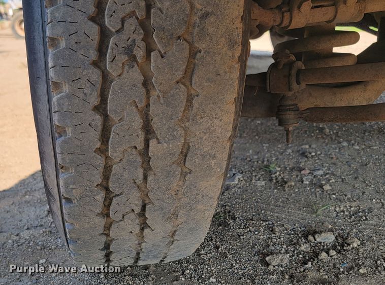 image for item JC9756 1993 Dodge D200  pickup truck