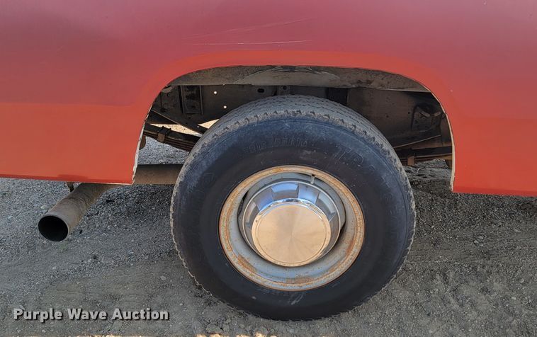 image for item JC9756 1993 Dodge D200  pickup truck