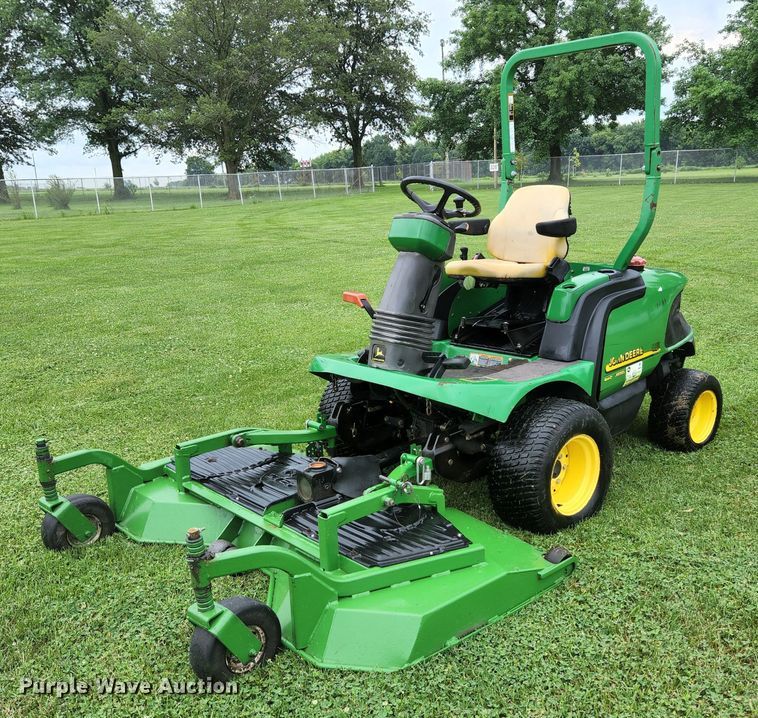 image for item JL9959 John Deere 1445  lawn mower