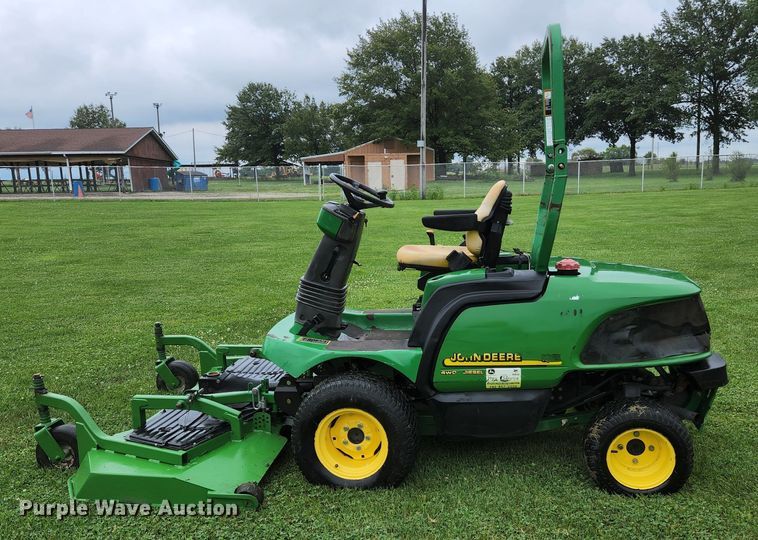 image for item JL9959 John Deere 1445  lawn mower