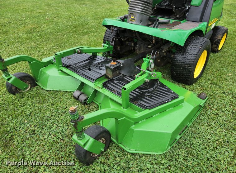 image for item JL9959 John Deere 1445  lawn mower