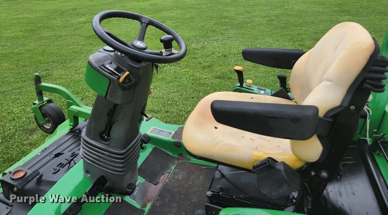 image for item JL9959 John Deere 1445  lawn mower