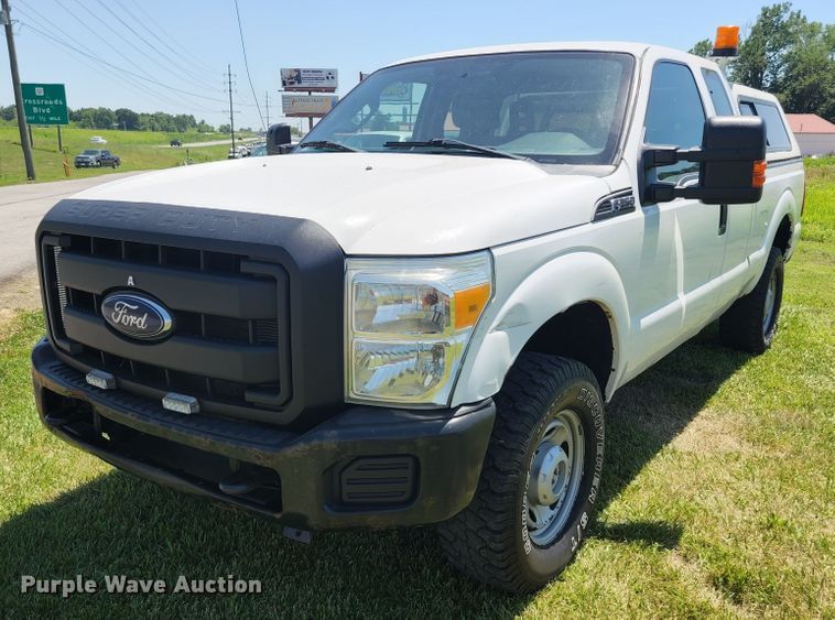 image for item JM9007 2013 Ford F250 Super Duty XL  SuperCab pickup truck