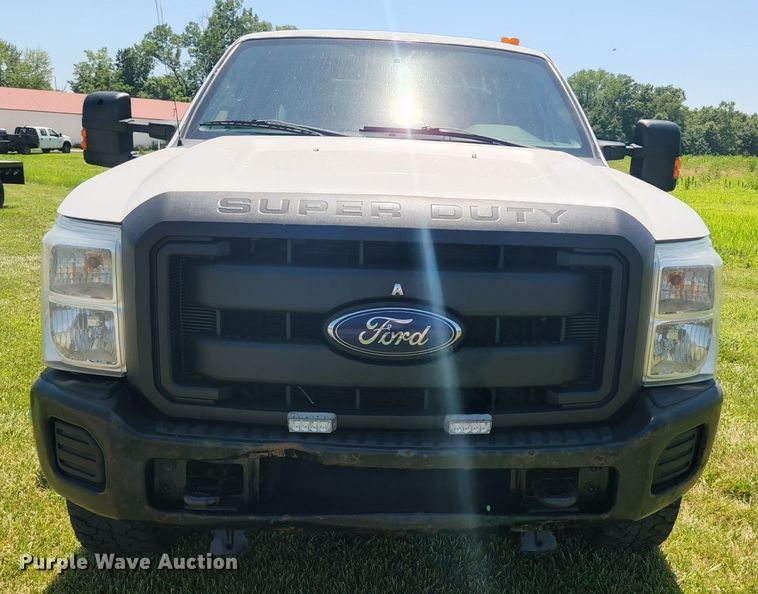 image for item JM9007 2013 Ford F250 Super Duty XL  SuperCab pickup truck