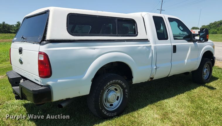 image for item JM9007 2013 Ford F250 Super Duty XL  SuperCab pickup truck