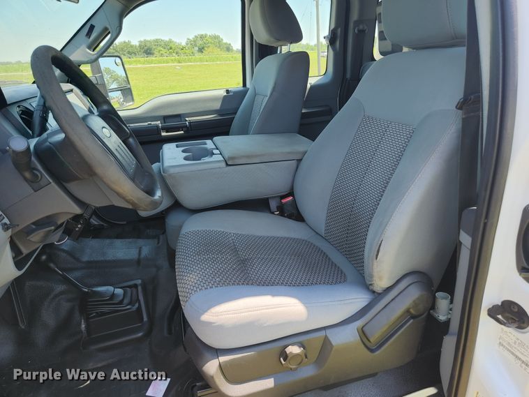 image for item JM9007 2013 Ford F250 Super Duty XL  SuperCab pickup truck