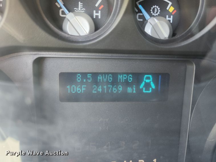 image for item JM9007 2013 Ford F250 Super Duty XL  SuperCab pickup truck