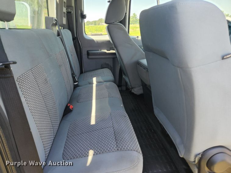 image for item JM9007 2013 Ford F250 Super Duty XL  SuperCab pickup truck