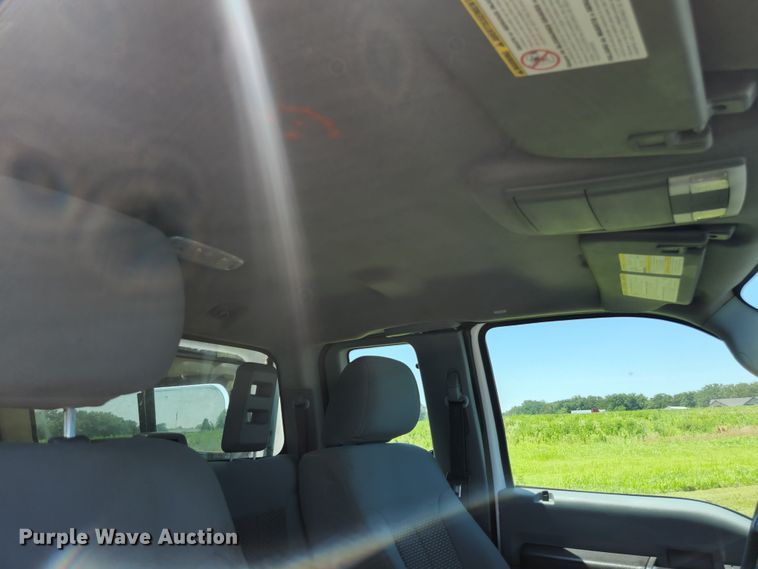 image for item JM9007 2013 Ford F250 Super Duty XL  SuperCab pickup truck