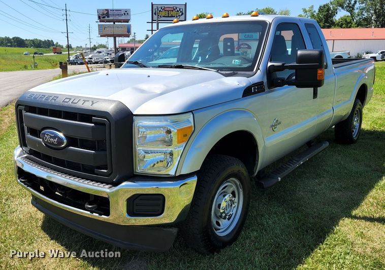 image for item JM9015 2012 Ford F250 Super Duty XL  SuperCab pickup truck