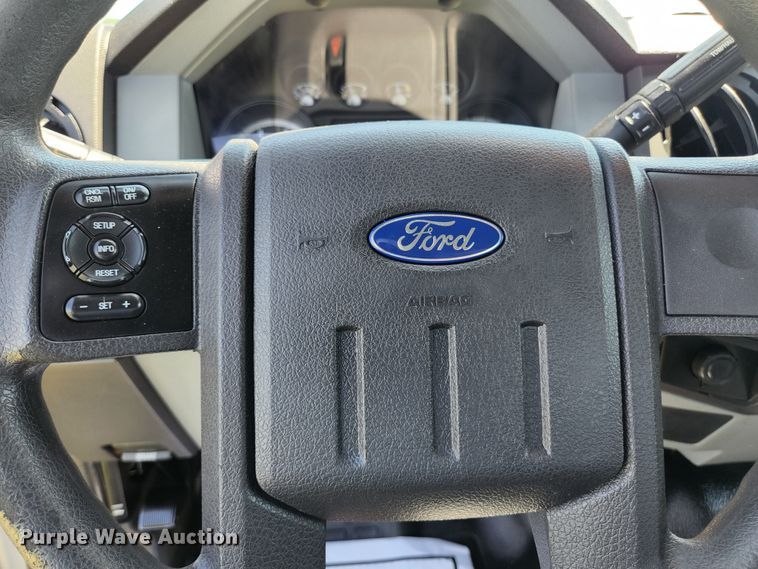 image for item JM9015 2012 Ford F250 Super Duty XL  SuperCab pickup truck