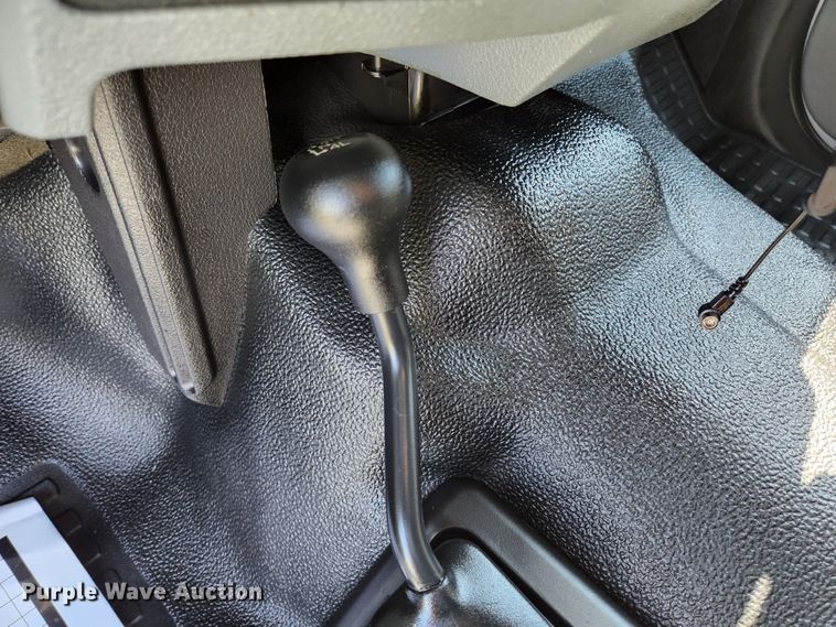 image for item JM9015 2012 Ford F250 Super Duty XL  SuperCab pickup truck