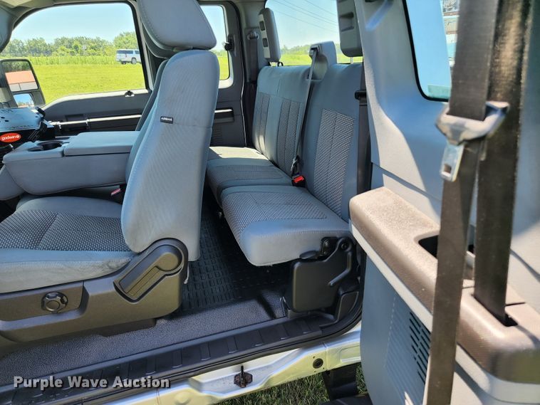 image for item JM9015 2012 Ford F250 Super Duty XL  SuperCab pickup truck