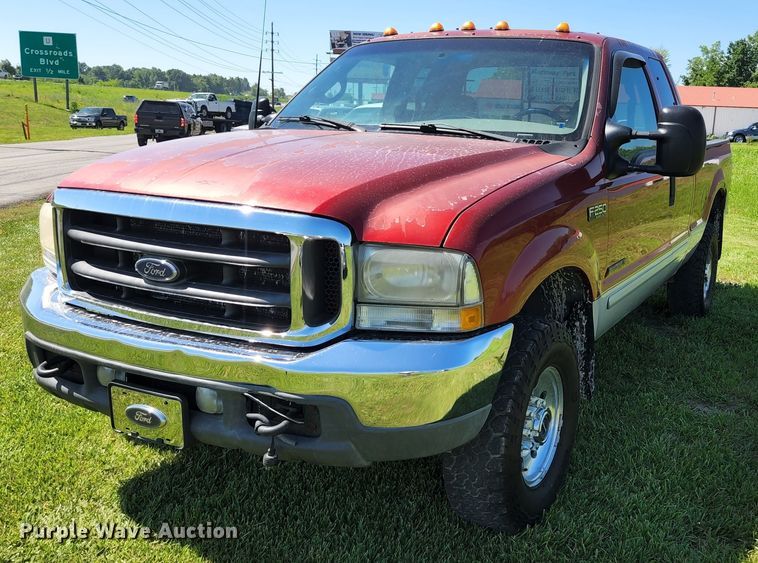 image for item JM9017 2001 Ford F250 Super Duty XLT  SuperCab pickup truck