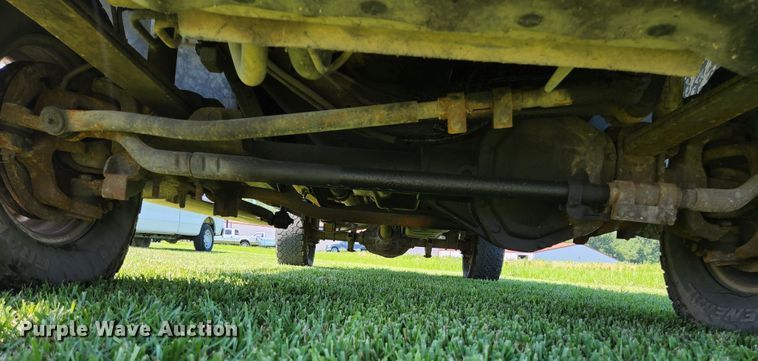 image for item JM9017 2001 Ford F250 Super Duty XLT  SuperCab pickup truck