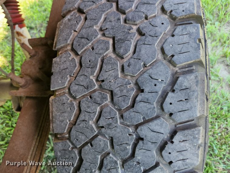 image for item JM9017 2001 Ford F250 Super Duty XLT  SuperCab pickup truck