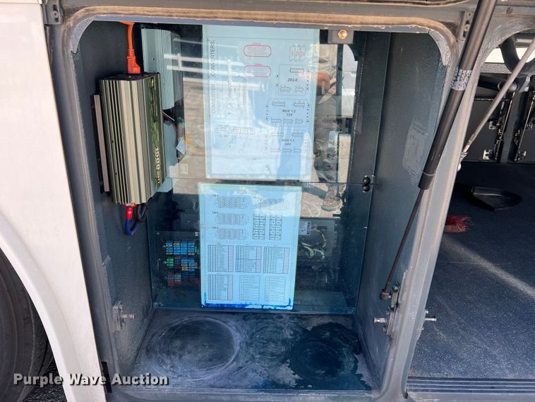 image for item JM9233 2009 Temsa TS35  coach bus