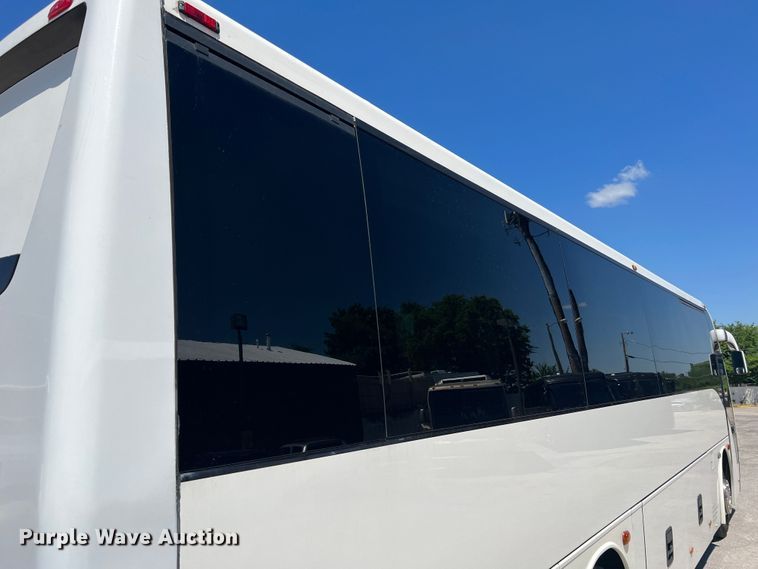 image for item JM9233 2009 Temsa TS35  coach bus