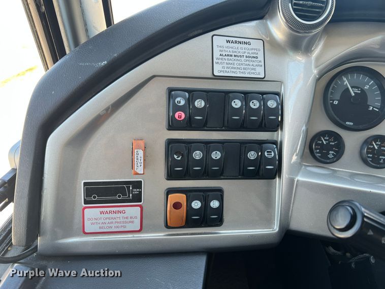 image for item JM9233 2009 Temsa TS35  coach bus