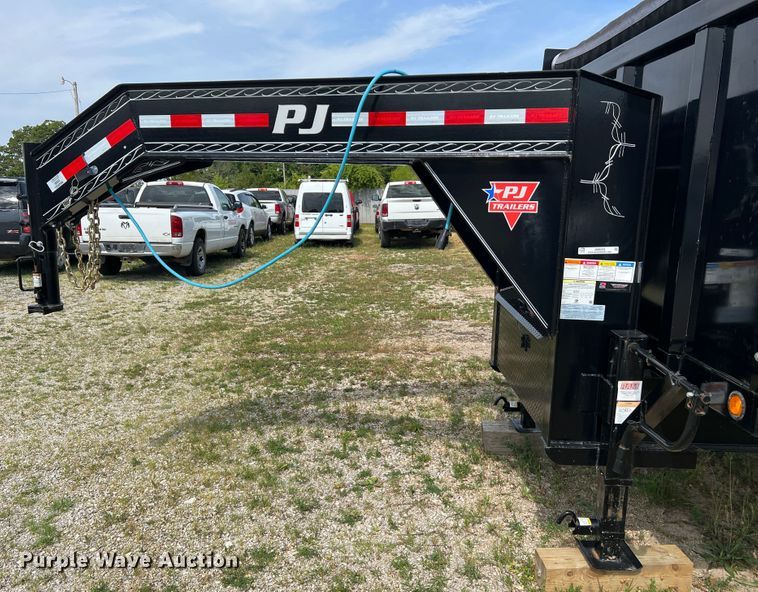 image for item JM9243 2021 PJ DD202  dump trailer