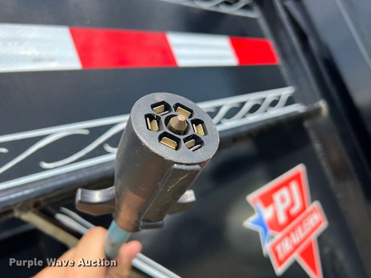 image for item JM9243 2021 PJ DD202  dump trailer