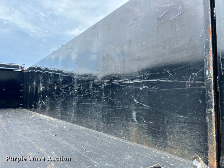 image for item JM9243 2021 PJ DD202  dump trailer