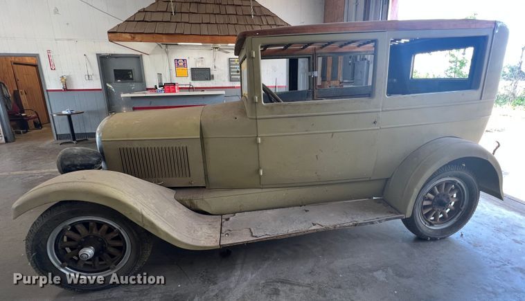 image for item JM9246 1927 Chrysler