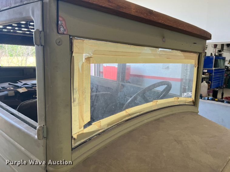 image for item JM9246 1927 Chrysler