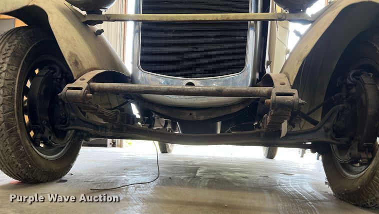 image for item JM9246 1927 Chrysler