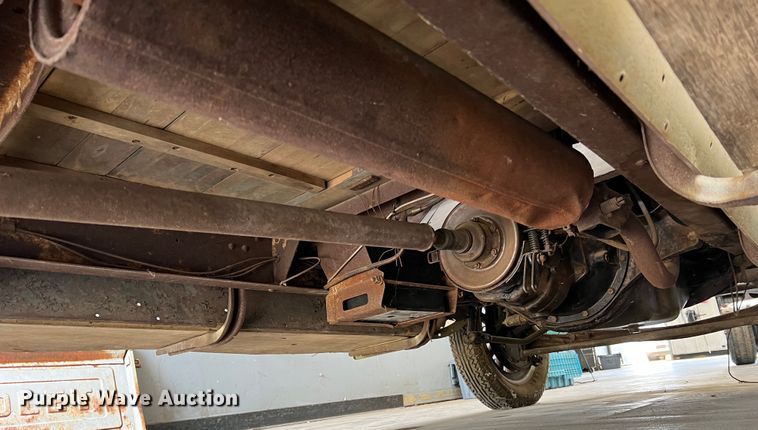 image for item JM9246 1927 Chrysler