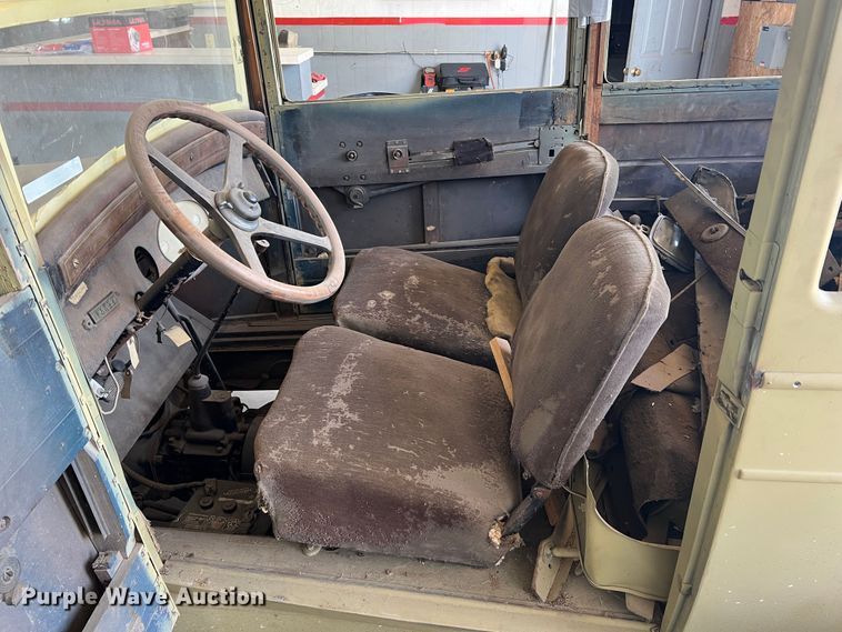 image for item JM9246 1927 Chrysler