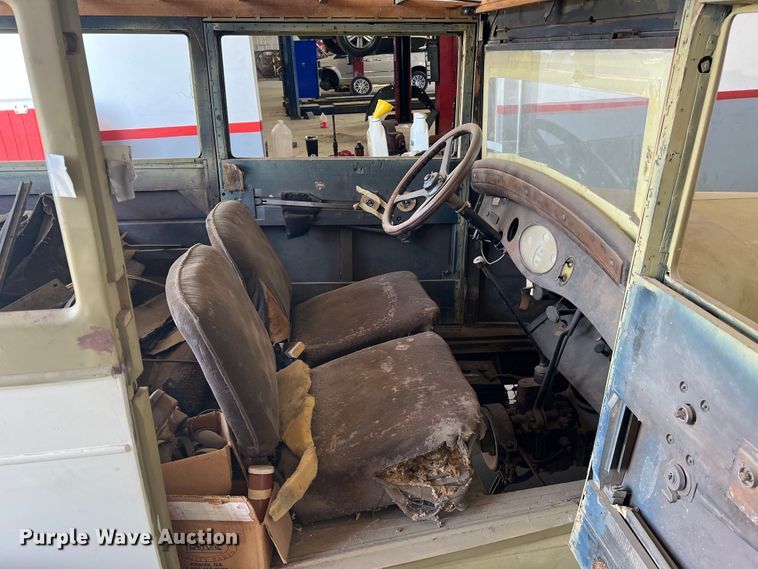 image for item JM9246 1927 Chrysler