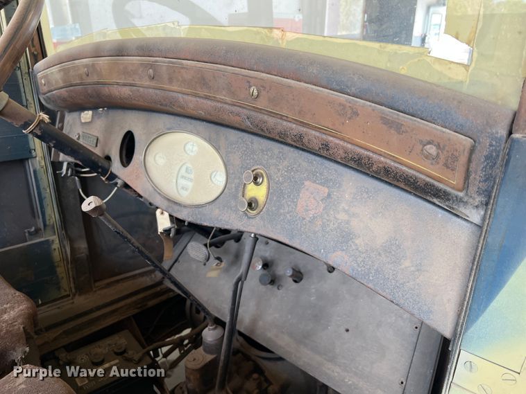 image for item JM9246 1927 Chrysler