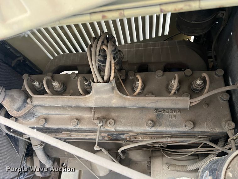 image for item JM9246 1927 Chrysler