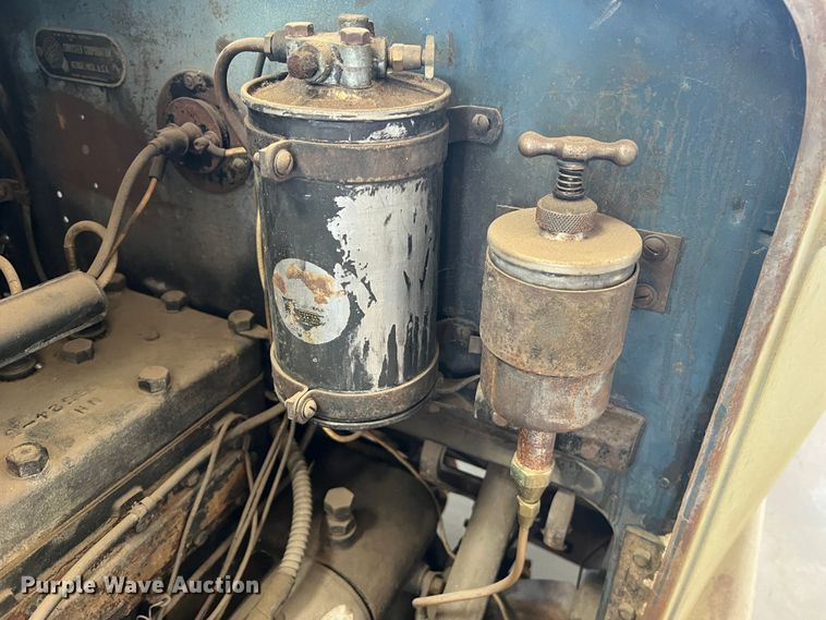 image for item JM9246 1927 Chrysler