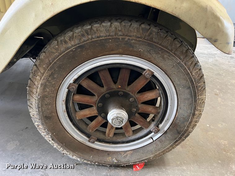 image for item JM9246 1927 Chrysler