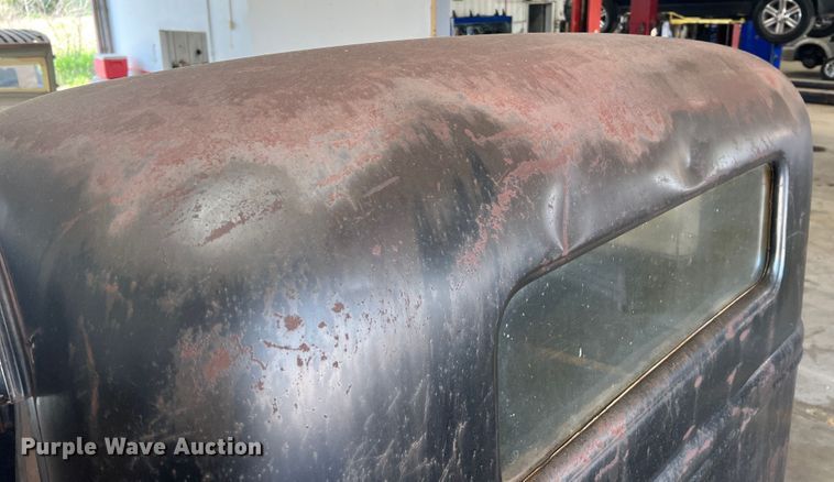 image for item JM9247 1935 Ford  pickup truck cab and chassis