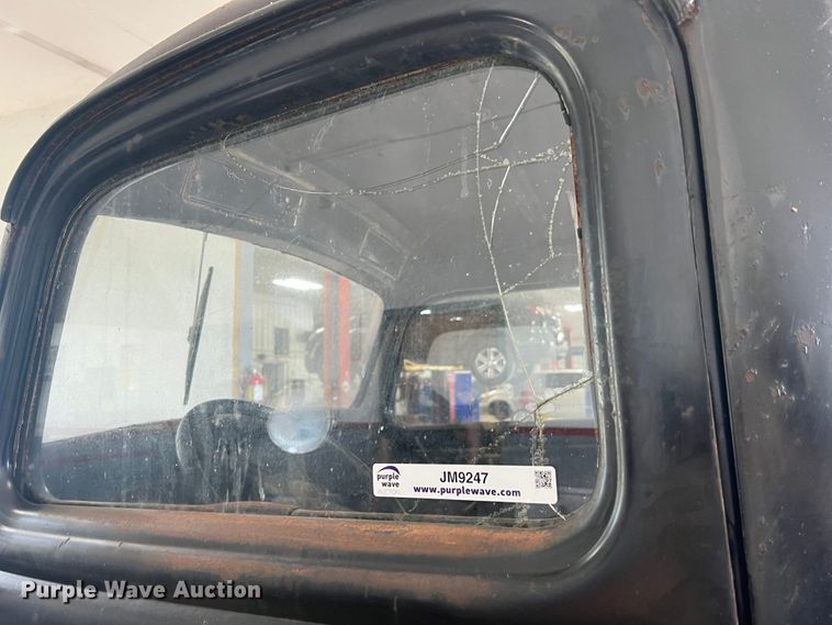 image for item JM9247 1935 Ford  pickup truck cab and chassis