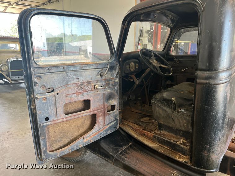 image for item JM9247 1935 Ford  pickup truck cab and chassis