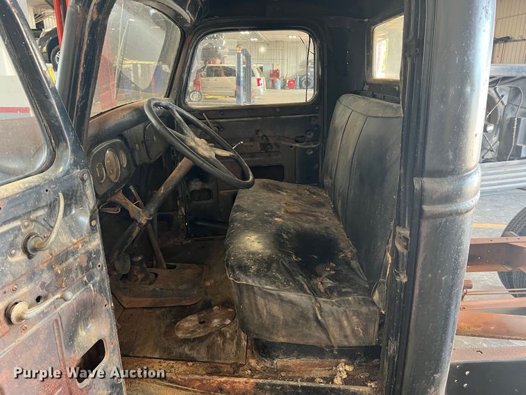 image for item JM9247 1935 Ford  pickup truck cab and chassis