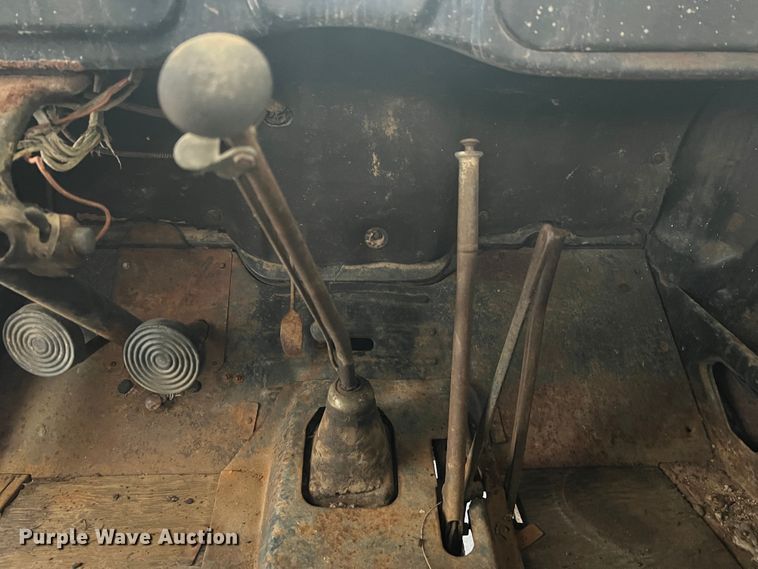 image for item JM9247 1935 Ford  pickup truck cab and chassis