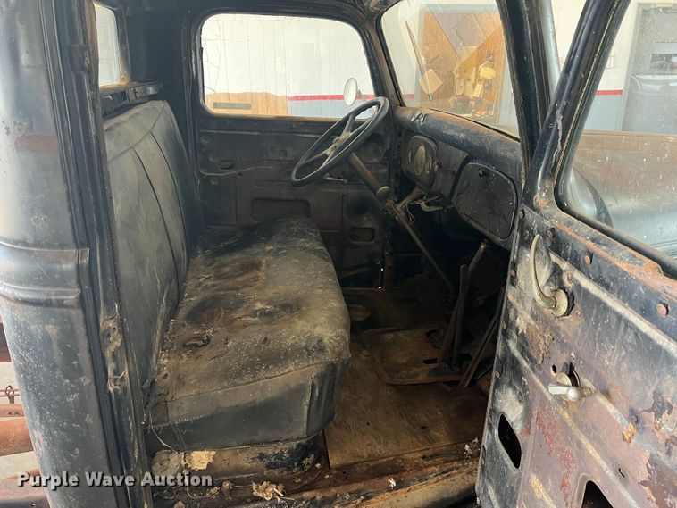 image for item JM9247 1935 Ford  pickup truck cab and chassis