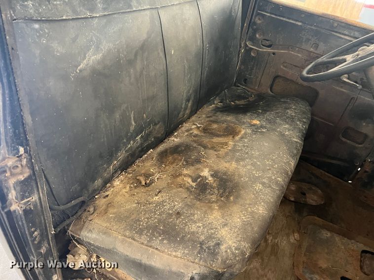 image for item JM9247 1935 Ford  pickup truck cab and chassis