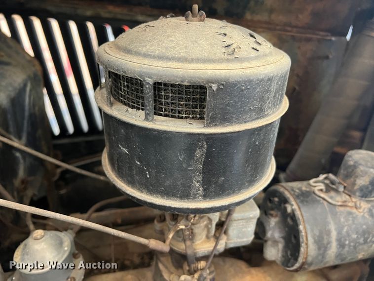 image for item JM9247 1935 Ford  pickup truck cab and chassis