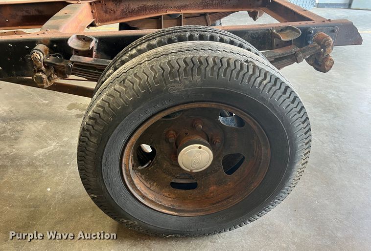 image for item JM9247 1935 Ford  pickup truck cab and chassis